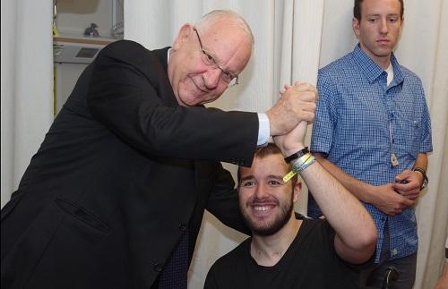  President Reuven Rivlin with injured soldier Ohad Ben Yishai